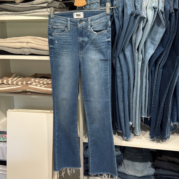 PAIGE Colette Crop Flare - Picture 5 of 13